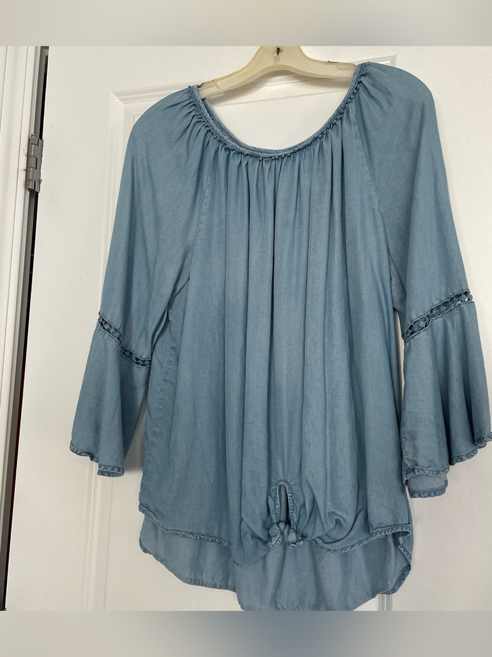 Ruby Rd Medium Wash Denim Color Top Size L Relaxed Peasant Style Coastal Cowgirl